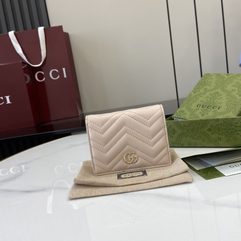 G*u*i wallets & purse